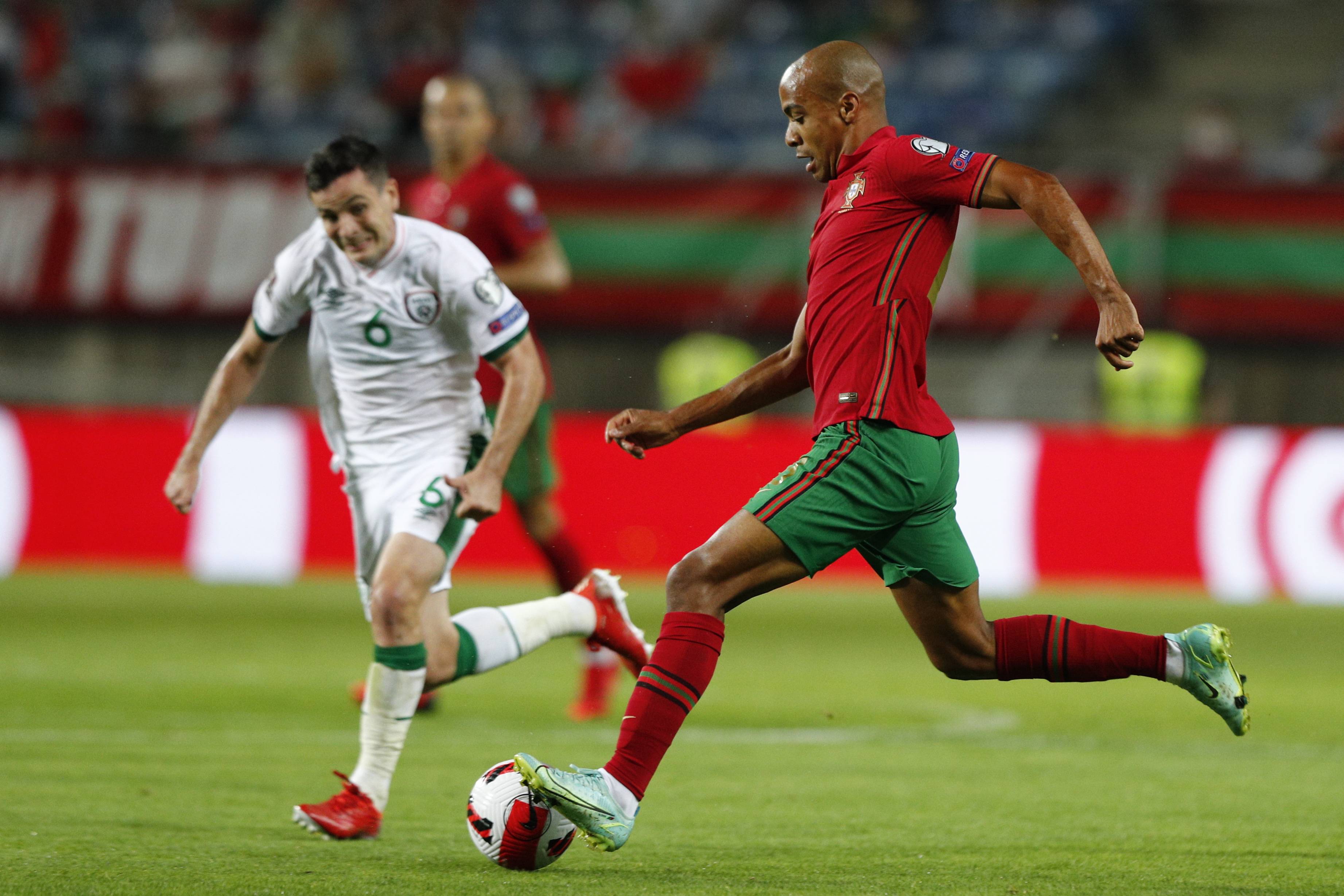 中的表现略 中的表现略