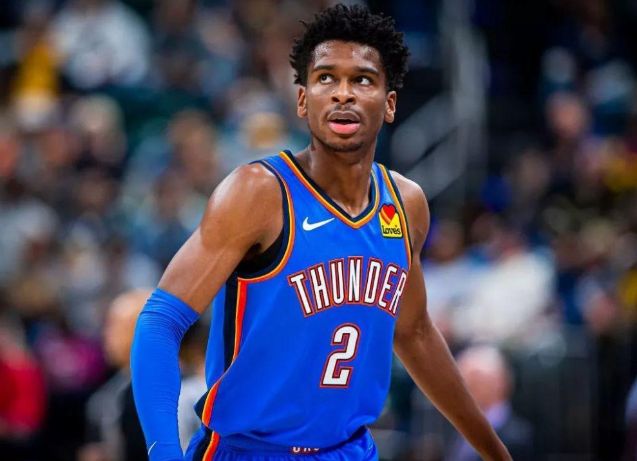 【NFL动态】伤势难愈结束11载征程！圣徒四分卫卡尔正式宣布退役