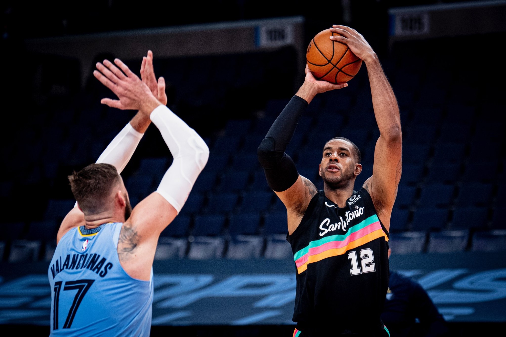 体育2025年社会足球场地将全面开放