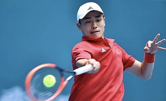 曾效力金州勇士！杰斯父亲杰森-理查德森现场观战为儿子加油10033.