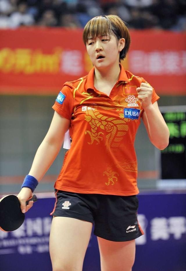 曾效力金州勇士！杰斯父亲杰森-理查德森现场观战为儿子加油10033.