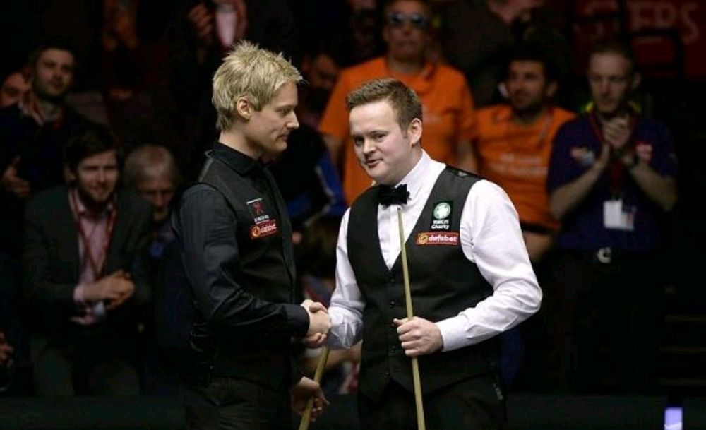 板仓滉成为阿贾克斯队史首位日本球员，他将身披4号球衣征战